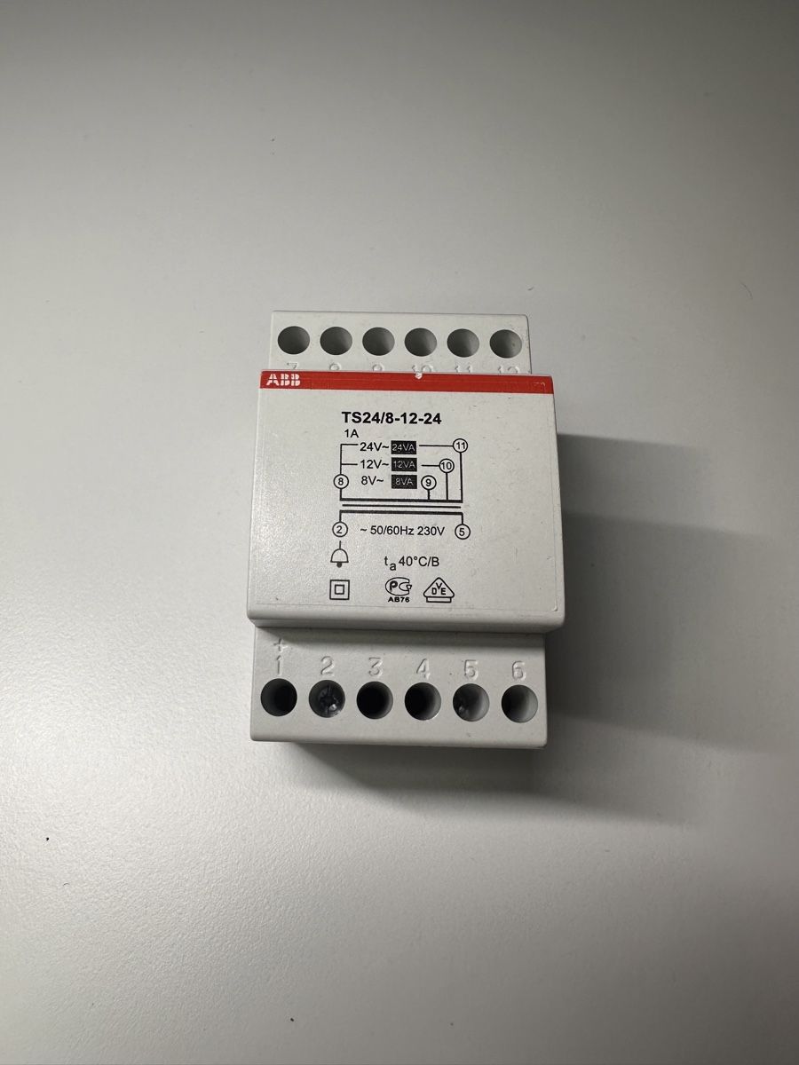 ABB Elektronikbauteile: ABB Sicherheitstransformator TS24/8-12-24 – Gebraucht aus steffisburg von releve