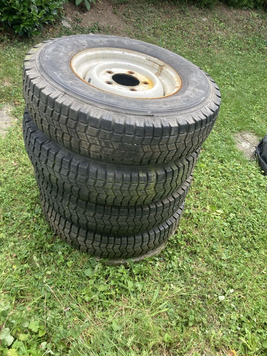 Michelin Pneumatici & Ruote complete: 4 MICHELIN XPC Land Rover Def 110 – Usato da Birmensdorf ZH venduto da Antropovland 1