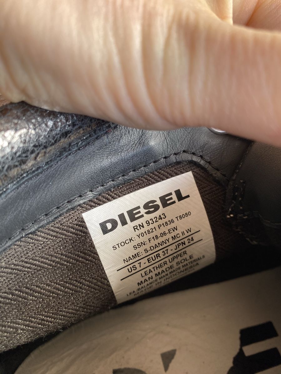 Diesel Damenschuhe: Diesel Damen Stiefeletten – Gebraucht aus Laupen BE von ole_l8gg 5