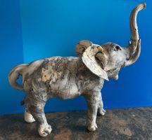 Deko-Elefant aus Muscheln, Handarbeit, Top Zustand!