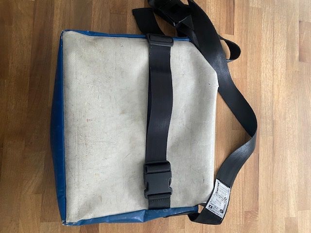 Freitag Borse: Freitag - Umhängetasche – Usato da Lyss venduto da Raptor40 1