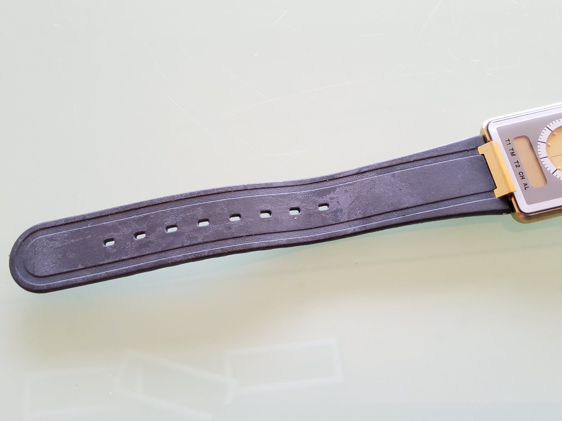Tissot Montres: Montre bracelet Tissot Twotimer  – Défectueux à Malleray par Broc-Mo 8