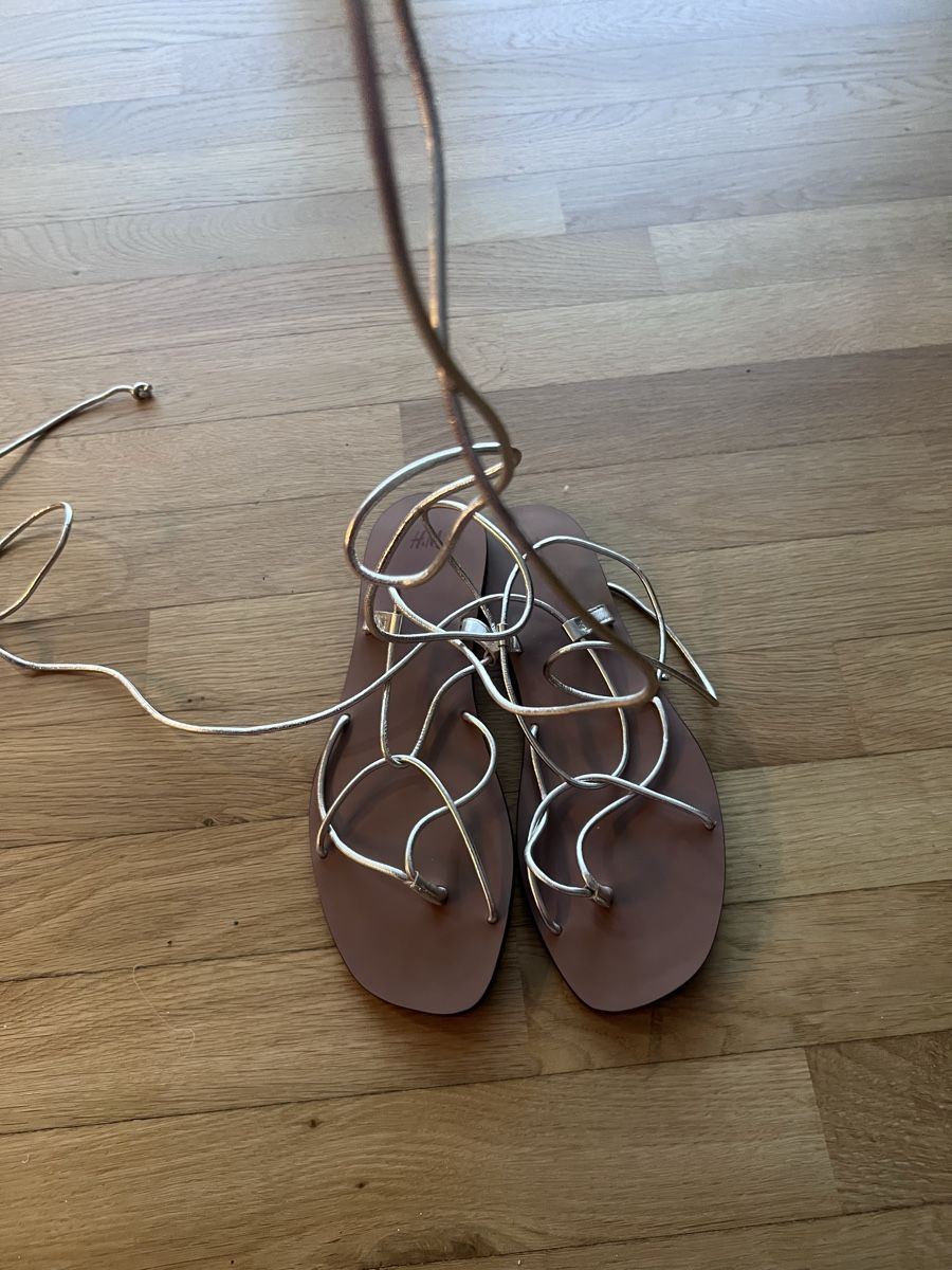 H&M Scarpe da donna: H&M leder Sandalen 37 – Nuovo (secondo la descrizione) da Neuhaus SG venduto da bernike 1