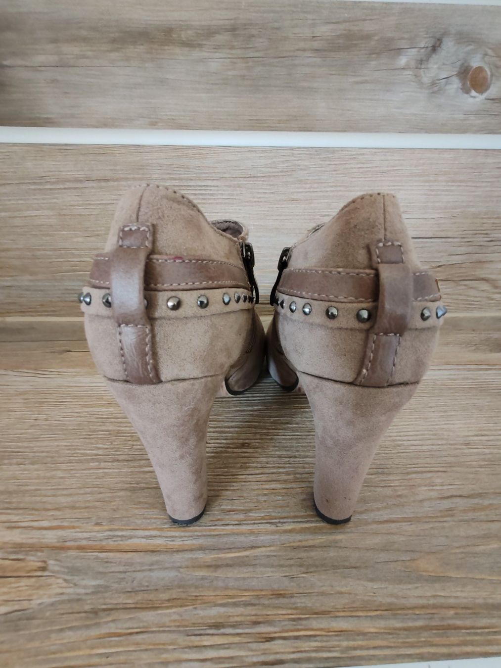 Scarpe da donna: TAMARIS Pumps mit Absatz Gr. 35 – Usato da Egnach venduto da bgdo26 4