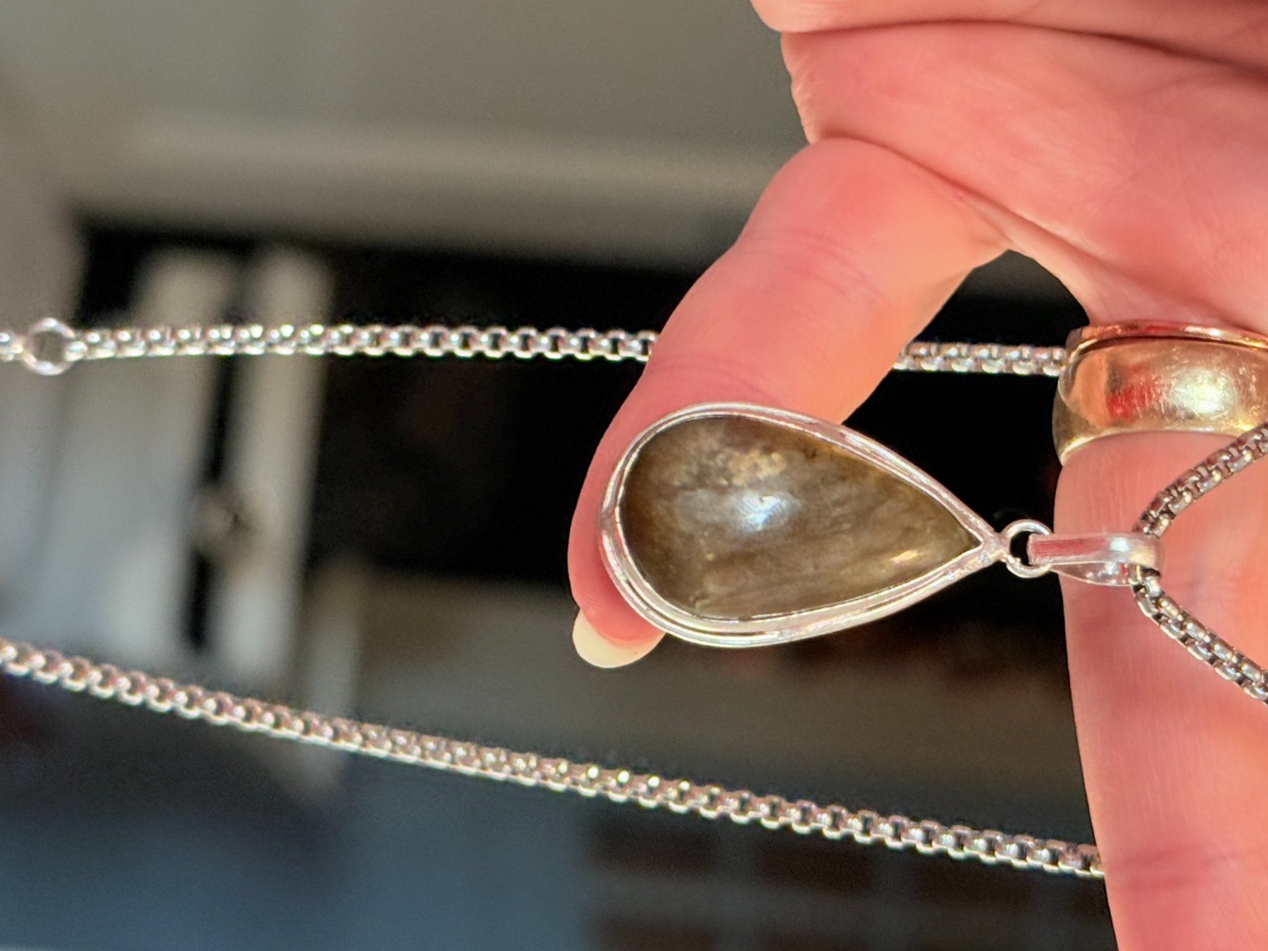Catenine: Collier élégant avec Labradorite véritable, neuf! – Nuovo e nell'imballaggio originale da Genève venduto da AGBERG 4
