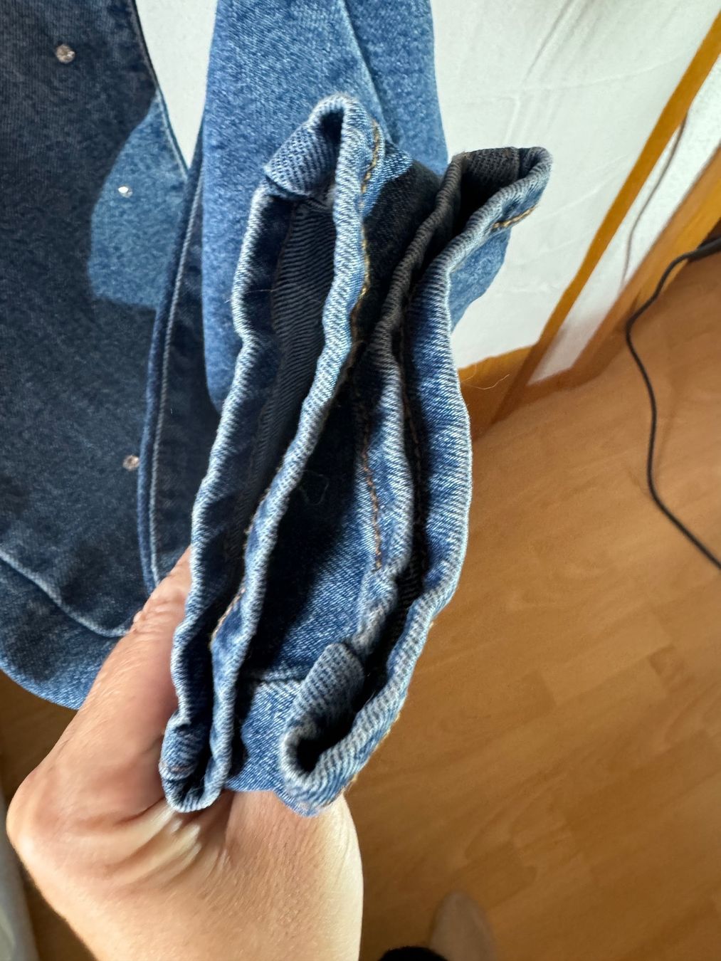 Stradivarius Jeans: Stradivarius Mom Jeans mit Strasssteinen Gr. 36 – Usato da Grosswangen venduto da second_hand_dress 7