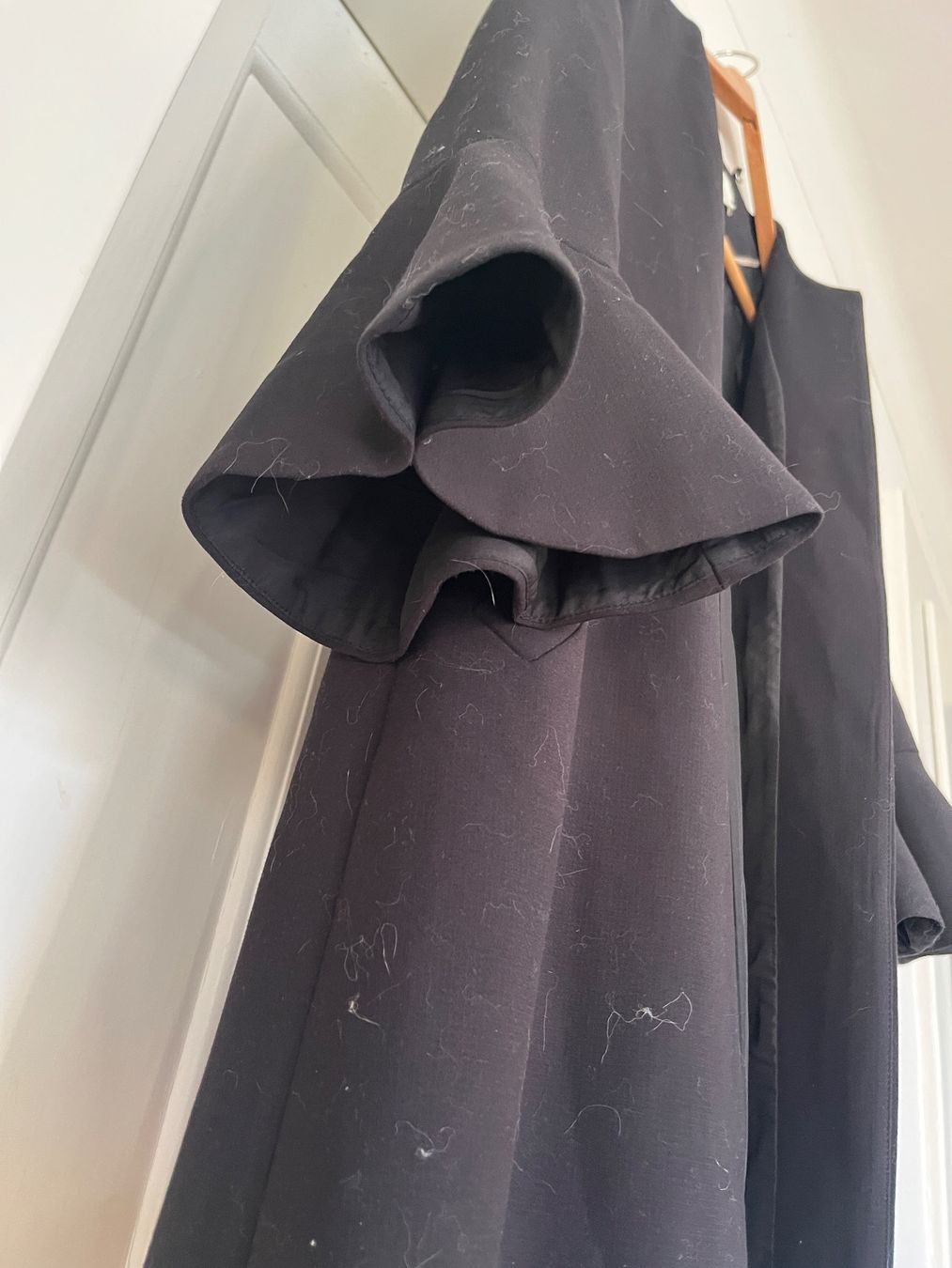H&M Cappotti: origineller Blazer-Mantel, wunderschön! – Usato da zürich venduto da albinoreh99 7