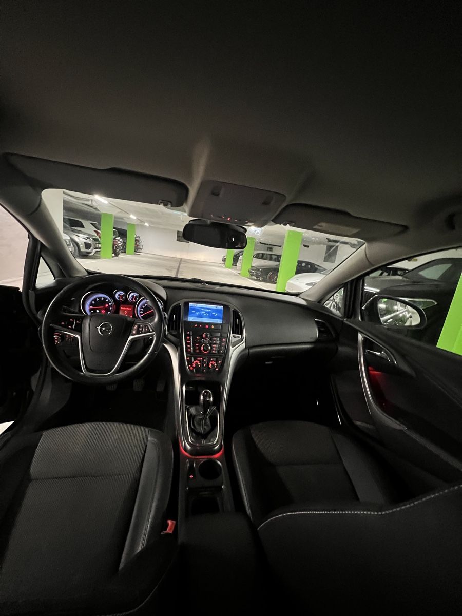 Opel Automobili: Opel Astra 1.4 Turbo – Usato da Menziken venduto da Petrit.b 5