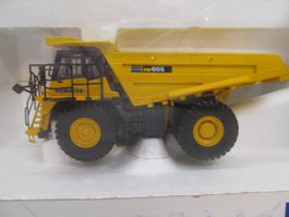 KOMATSU HD605 MULDENKIPPER  1:50 UH MODELL