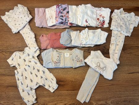 Tolles Kleiderpaket Mädchen Gr. 50/56