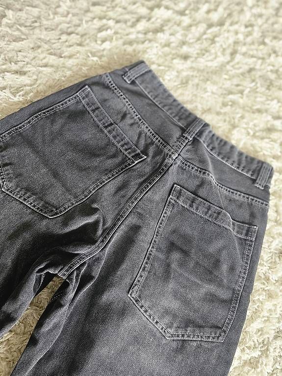 Bershka Jeans: Herren Bereshka Jeanshose – Usato da St.Gallen venduto da amaka01 3