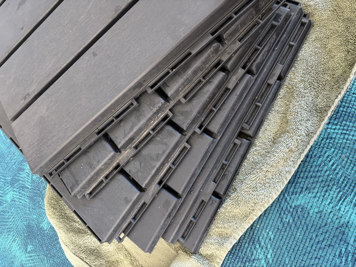 Ikea Rivestimenti per pavimenti: 8 Runnen Bodenplatten - Ikea – Usato da Wetzikon ZH venduto da ger_yvd6 1