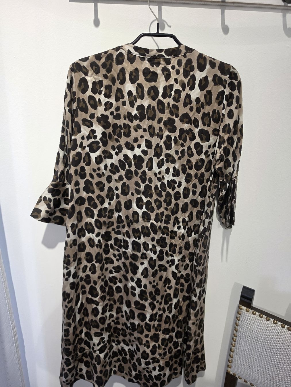 Kleider: Kleid Leo-Muster Grösse M Smith & Soul  – Gebraucht aus Adligenswil von FriedasWelt 1