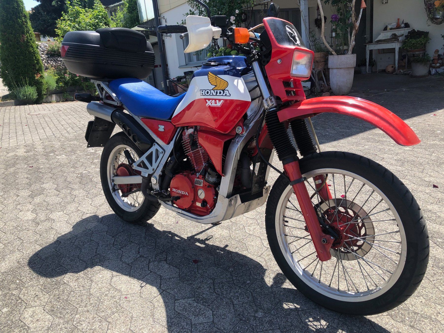 Honda Enduro: Motorrad Honda XLV 750 R – Usato da Huttwil venduto da Ortiporio123 1
