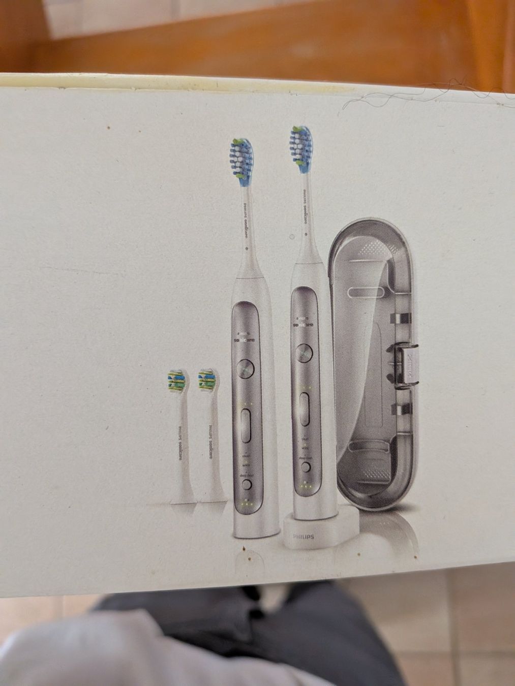 Philips Sonicare Zahnpflege: Brosse à dents électrique – Neu und originalverpackt aus Belprahon von patriciachapoy 1