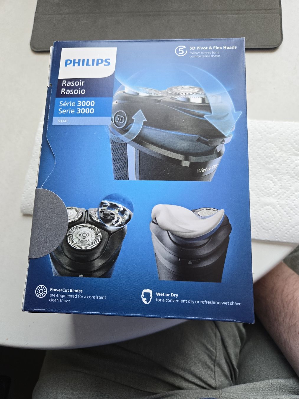 Philips Rasoirs & Lames de rasage: Philips Rasierer Series 3000 S3341/13 – Neuf avec emballage d'origine à Solothurn par Sam79 1
