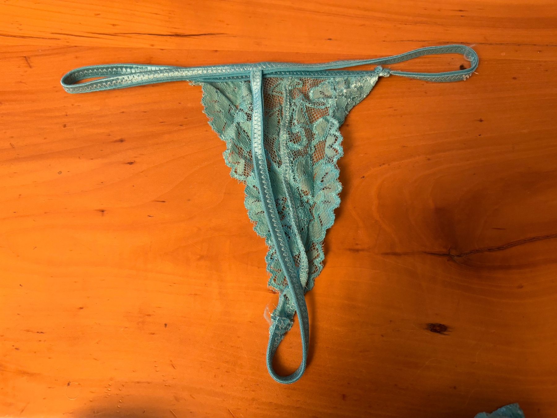 Altra biancheria intima: 💙 Nuisette turquoise dentelle + string assorti – Usato da Lausanne venduto da ine_6c2m 5