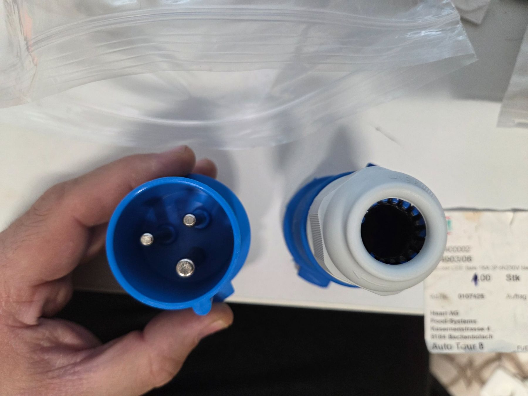 Spine: Bals Stecker CEE PCE 16a 3p 230v Quick Connect – Nuovo e nell'imballaggio originale da Zürich venduto da Alibaba1234 3