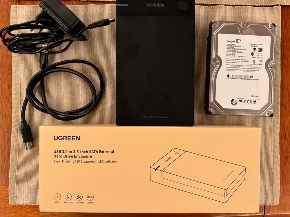 Ugreen HDD Festplattenlaufwerk (Incl Seagate 1TB SATA HDD) | Kaufen auf ...