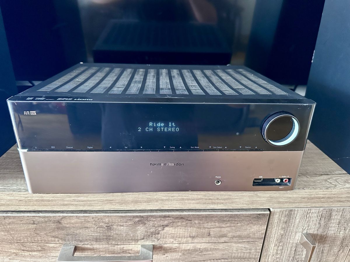 Harman-Kardon Audio- & Mediensysteme: Harman Kardon AVR 156/230 Receiver good condition – Gebraucht aus Pratteln von Besliu.Claudiu