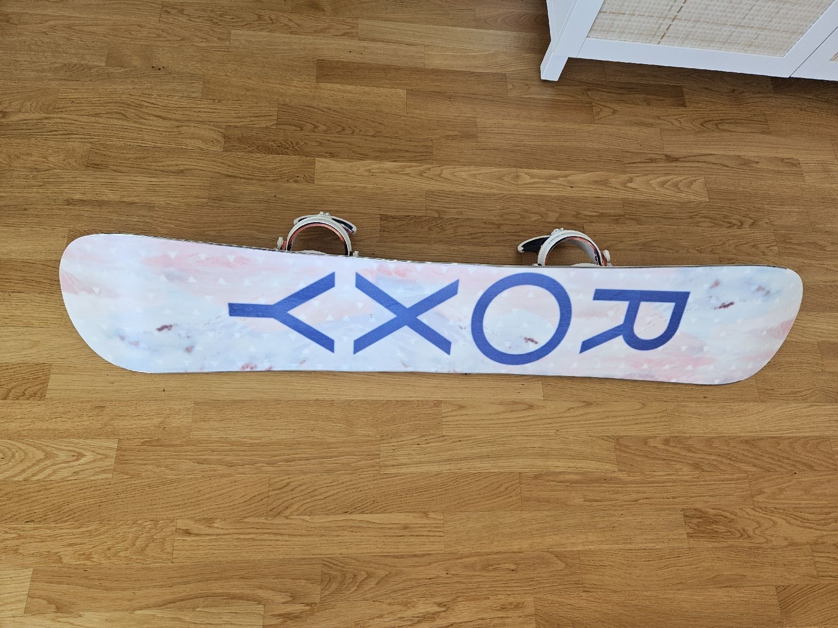 Roxy Board: Snowboard ROXY Sugar 146cm + Fixations UNION Milan – Nuovo (secondo la descrizione) da Morges venduto da Mlle_Croft_91 2