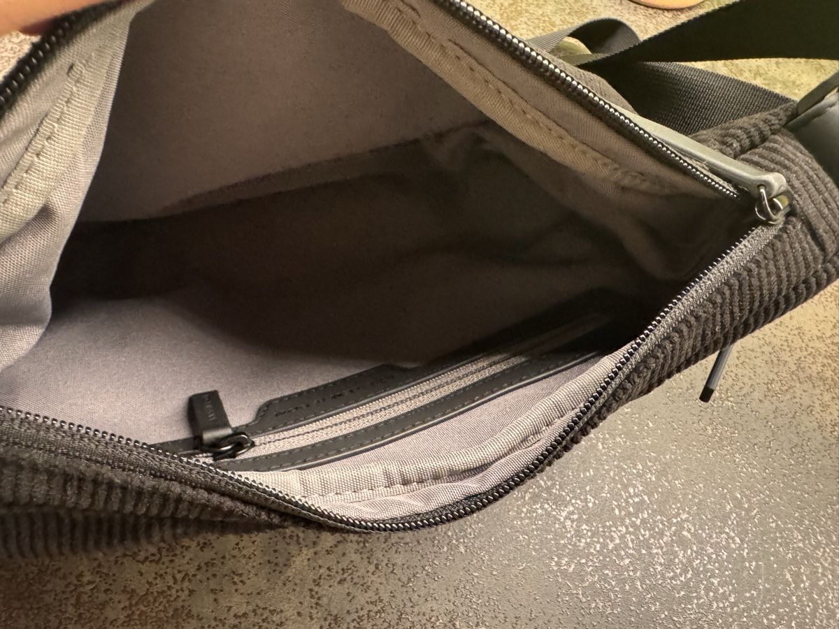 Kapten & Son Taschen: Kaptan&Son Skara Small Tasche – Gebraucht aus Horriwil von ramona.kaeser 3