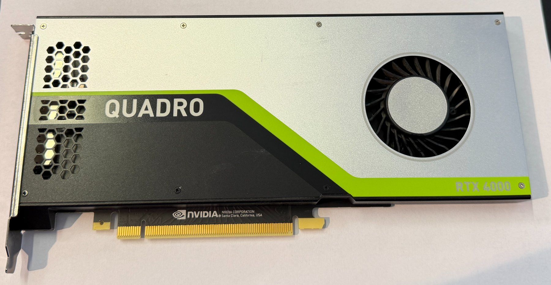 Nvidia Schede grafiche: NVIDIA Quadro RTX 4000 – Excellent état – Usato da Semsales venduto da __Florian__