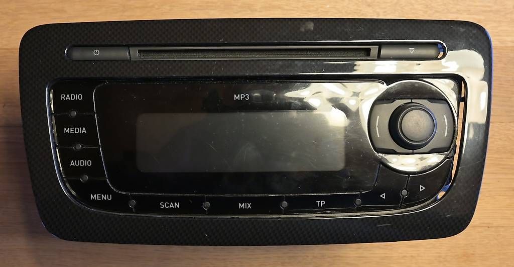 Radios: Radio Seat Ibiza 6J – Gebraucht aus Dussnang von Mr_lucky