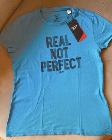 Reebok T-shirt, New with Tag, Size M, “Real not perfect“