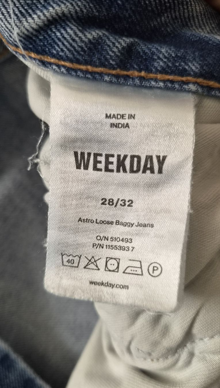 Weekday Jeans: Weekday Astro Jeans – Usato da Uitikon Waldegg venduto da Moderator 3