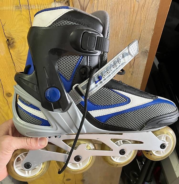 Patins à roul. & inline: Rollers inline adulte  – D'occasion à Apples par chr_df5d 1