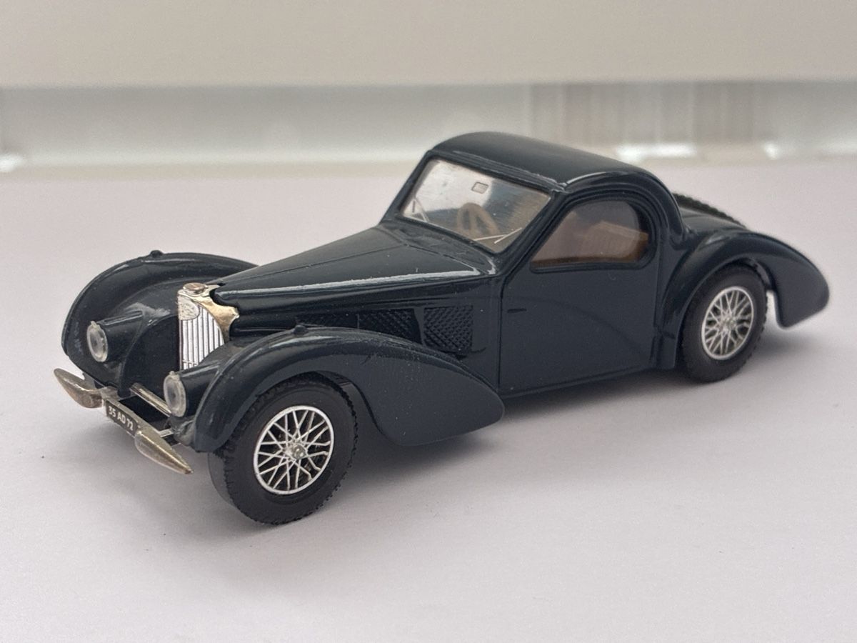 Bugatti Modellini d'auto: Bugatti 57 S Atalante, Solido 1:43 – Usato da Seuzach venduto da steig43