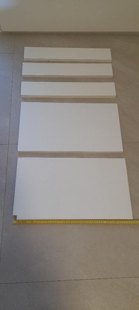 Articoli in legno: Sperrholzplatten weiss – Usato da Udligenswil venduto da m-nikolic