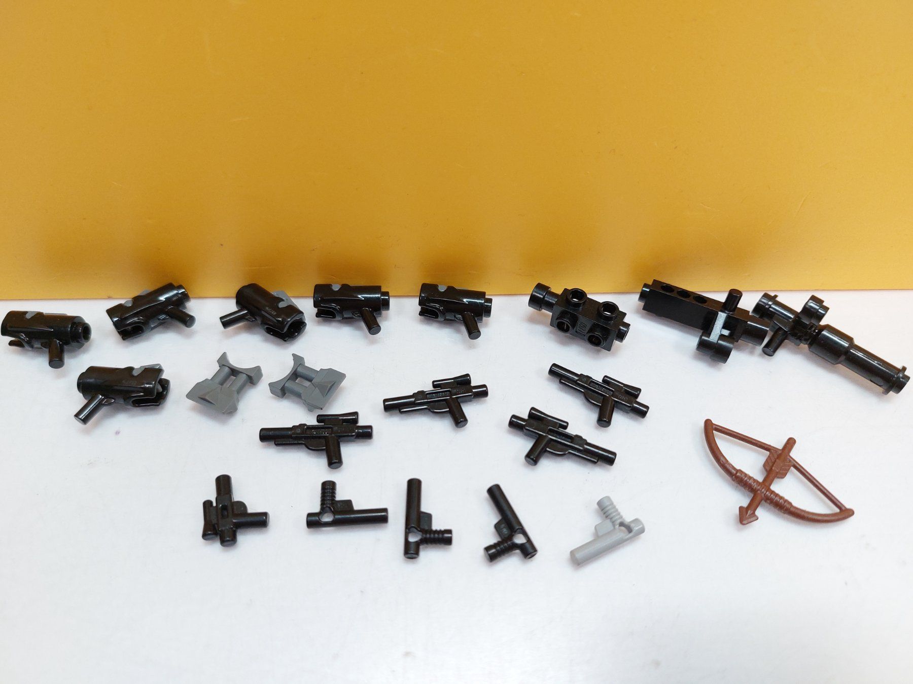Lego Kit di costruzioni: LEGO Star Wars Waffen – Usato da St.Gallen venduto da TinasBauundSpiel