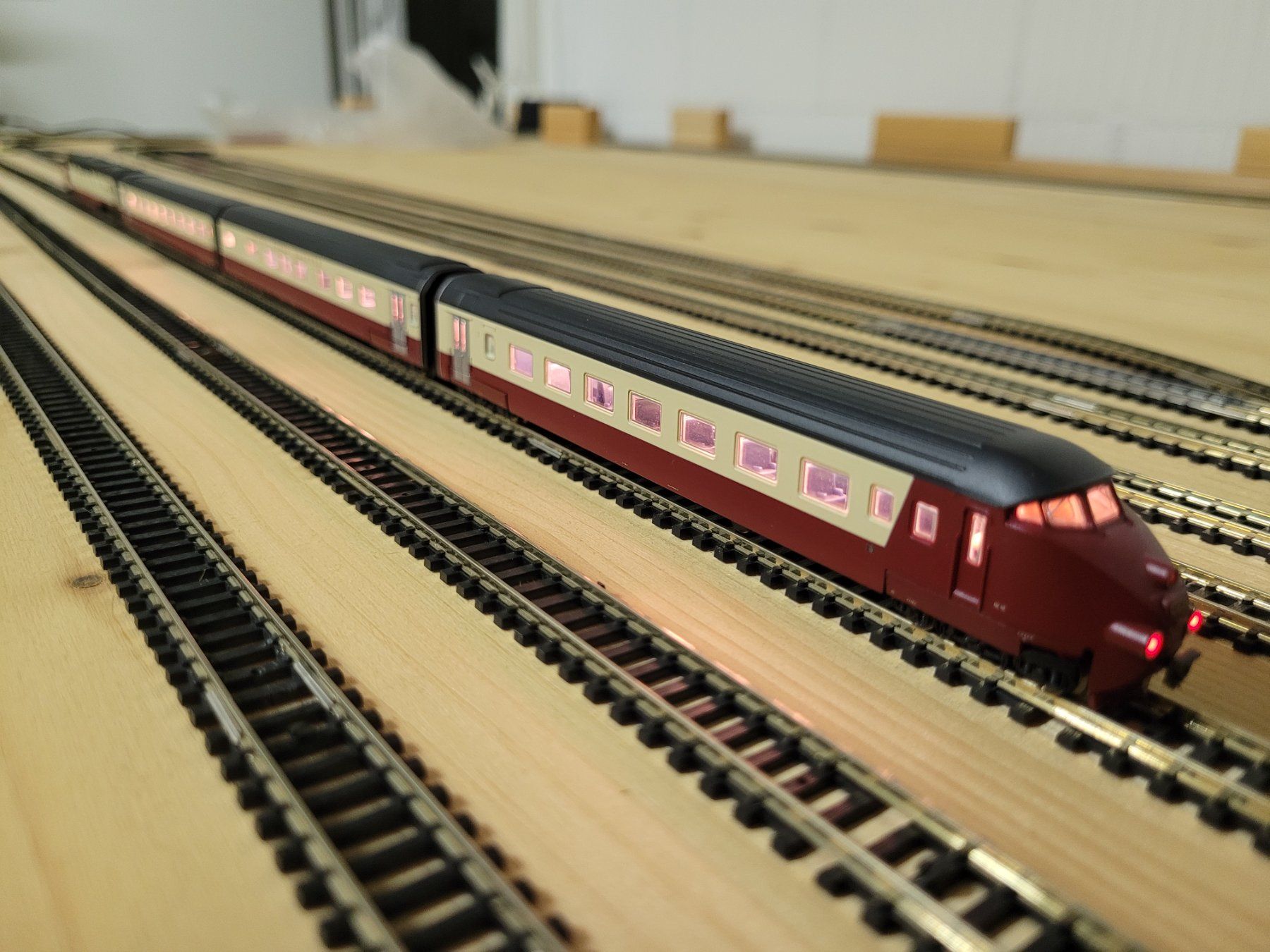 Trix Modelleisenbahnen: TEE - Zug 4teilig Spur n – Gebraucht aus Gempenach von moudi60 1