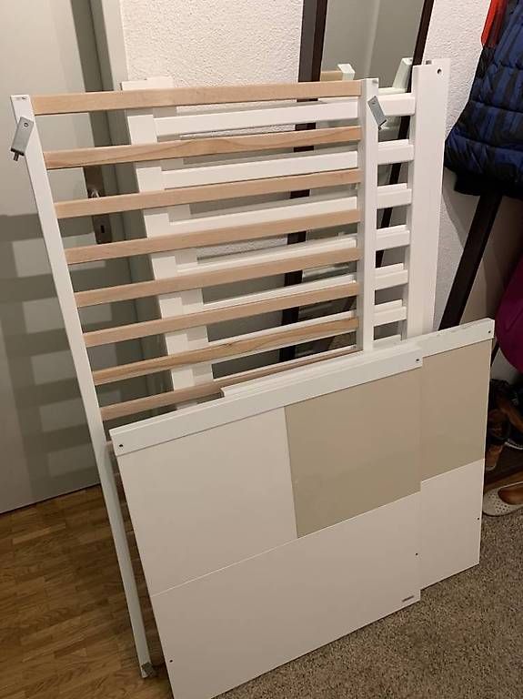 Letti: Wella Möbel Kinderbett  70x140 – Usato da St. Gallen venduto da Buddy74