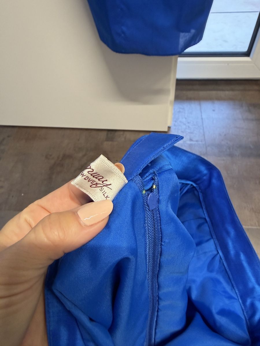 Anzüge & Kostüme: Seidenbluse mit Rock  – Neu (gemäss Beschreibung) aus Neerach von the_modern_mini 2