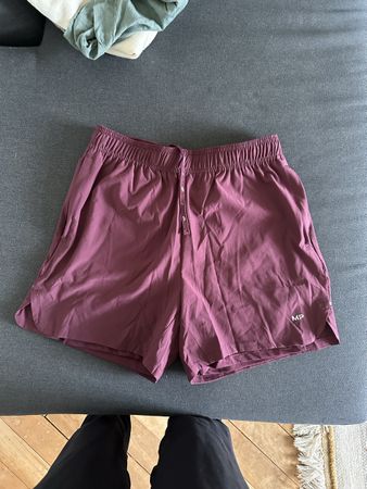 MP Sportshorts Damen Gr. M, Himbeerfarben, neuwertig