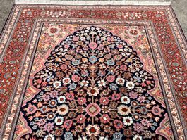 HEREKE  TEPPICH TOP ZUSTAND GEREINIGT 165X120cm