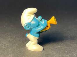 20072 Schlumpf mit Horn