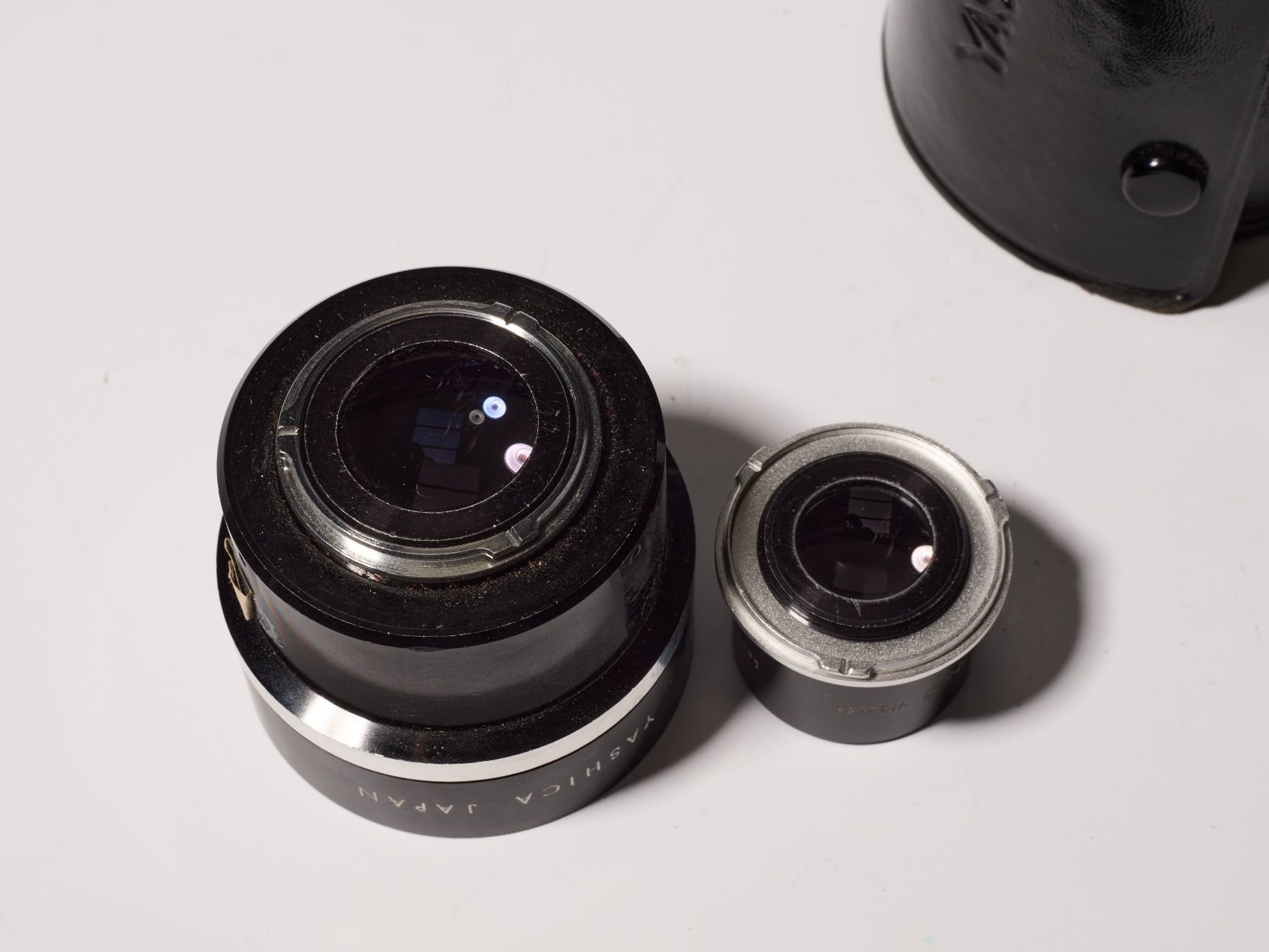 Yashica Obiettivi: Yashica Wideangle Aux Lens for TLR, with case – Usato da Zürich venduto da Delarumba 2