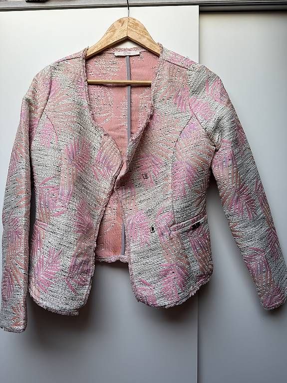 Vestes: Blazer von Gaudi 36 – Neuf (Voir description) à Spiringen par van_ph8n