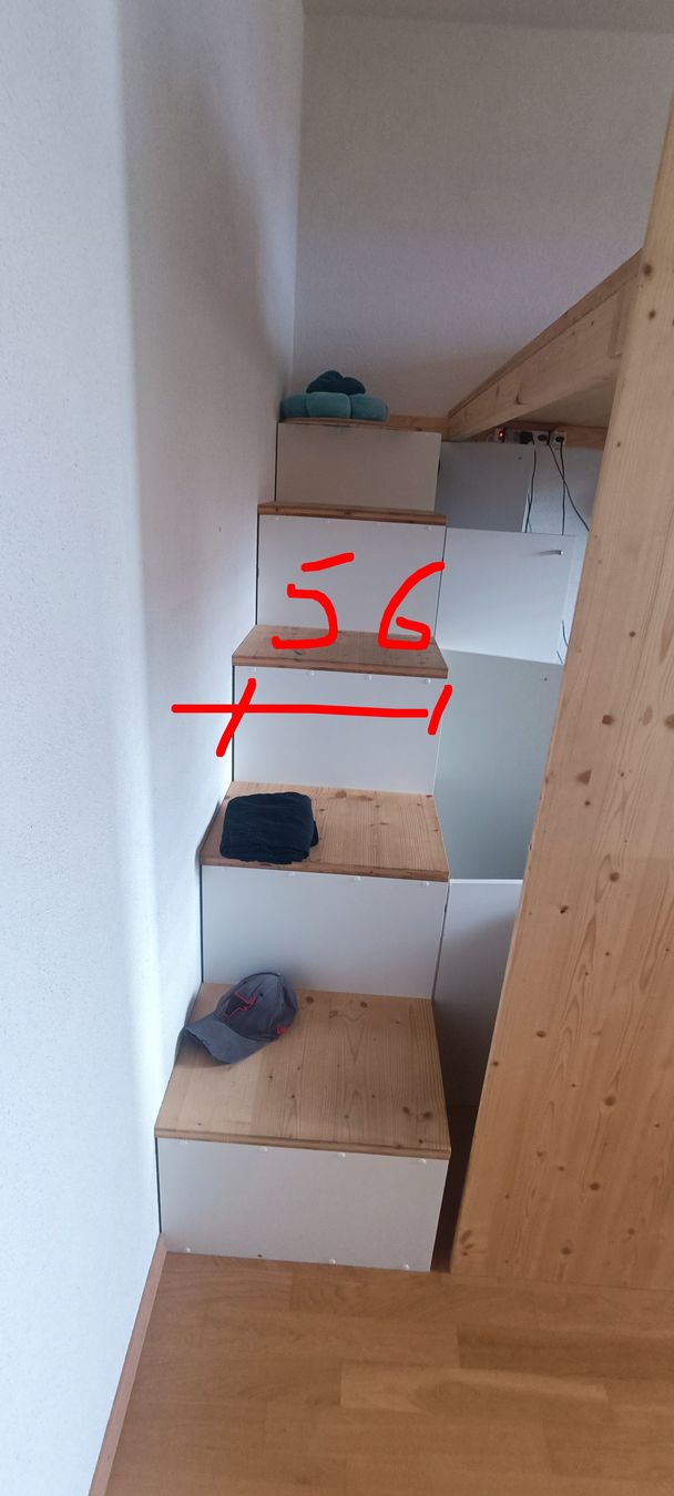 Letti: Hochbett – Usato da Fribourg venduto da Gardien 2