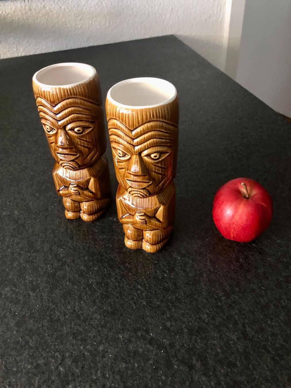 Tazze: 2 Tiki Mug Becher – Usato da Gossau ZH venduto da peabo 1