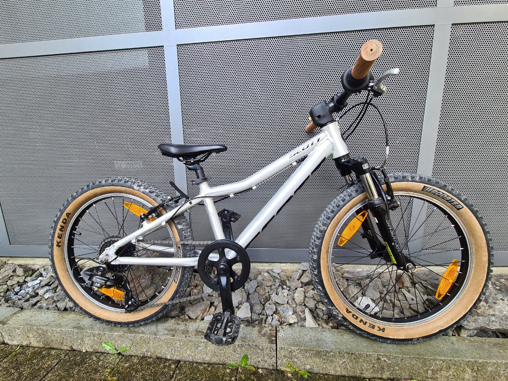 Scott Biciclette: Kinderfahrrad Scott Scale 20 – Usato da Wilen b. Wollerau venduto da Sousi82 4
