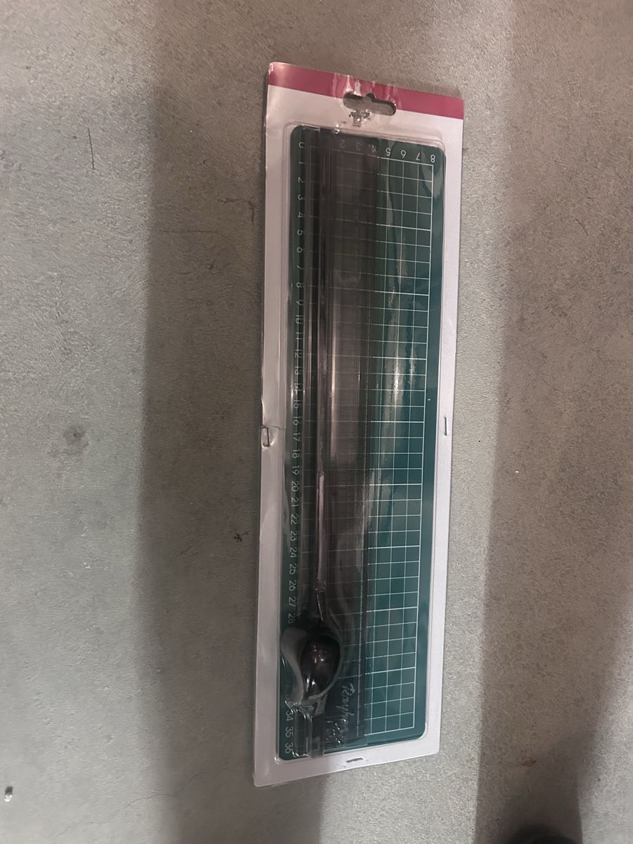 Tutti gli attrezzi: Papierschneidegerät Rayher 35 cm – Nuovo (secondo la descrizione) da Belp venduto da jan_6yvx 1