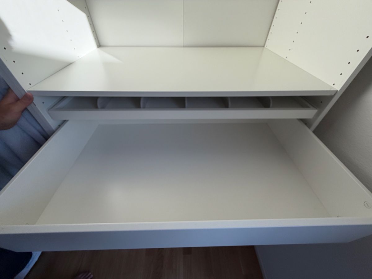 Ikea Armadi: Pax Schrank Schubladen – Usato da Gränichen venduto da Sarah.99 2