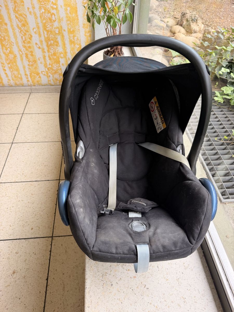 Maxi-Cosi Seggiolini per auto: Maxi-cosi cabriofix  mit isofix 2 way fix – Usato da Basel venduto da Chrispi80