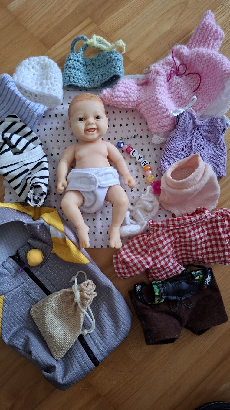 Bambole: HÜBSCHES SILIKONBABY 20 CM – Usato da Rotkreuz venduto da jud_7jrb 1