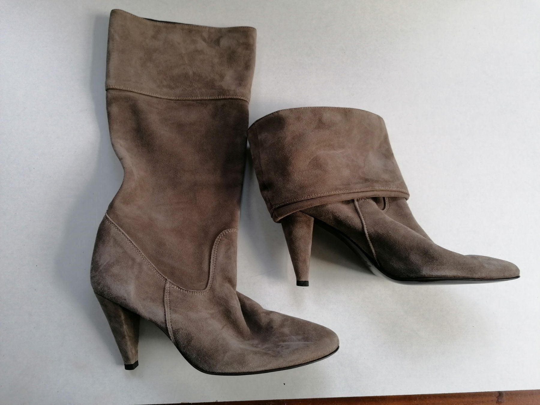 Scarpe da donna: Stiefel oder Stiefeletten – Usato da Känerkinden venduto da higiwil